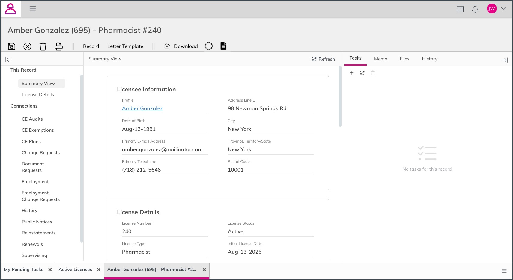 License Record with Tabs:Pane on Right.jpg